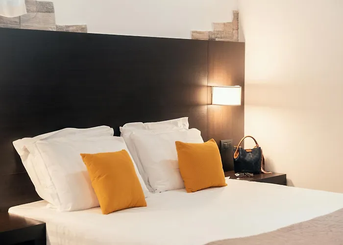 Saint Peter Loft Gasthuis 4*